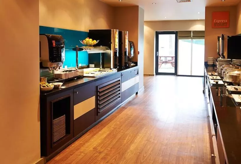 Fotos del hotel Holiday Inn Express Manchester Airport:  21