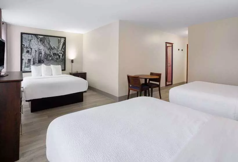 Fotos del hotel Super 8 By Wyndham Quebec City:  8