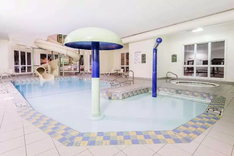 Fotos del hotel Super 8 By Wyndham Quebec City:  12