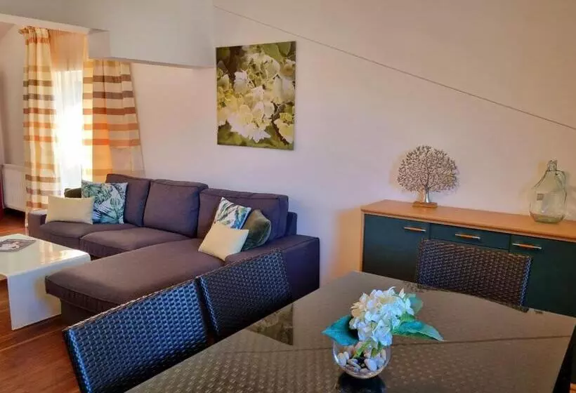 Fotos del hotel Via Roma:  16