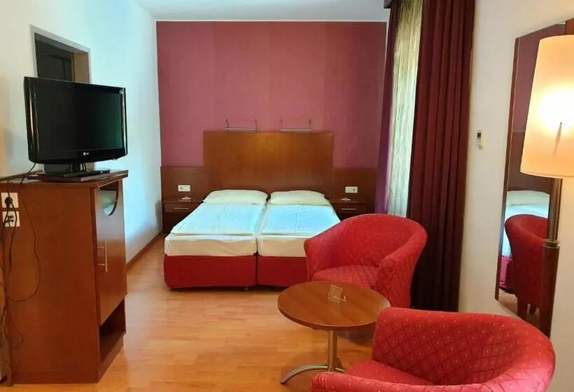 Fotos del hotel Via Roma:  12