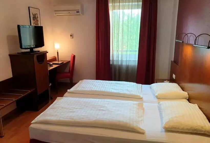 Fotos del hotel Via Roma:  6