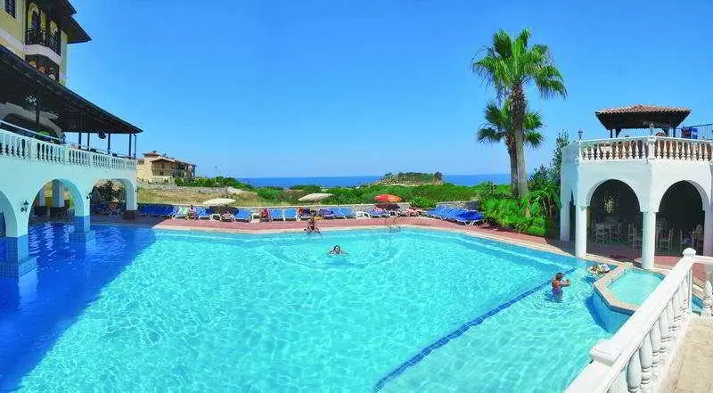 Fotos del hotel Altinsaray:  13