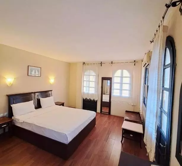 Fotos del hotel Altinsaray:  8