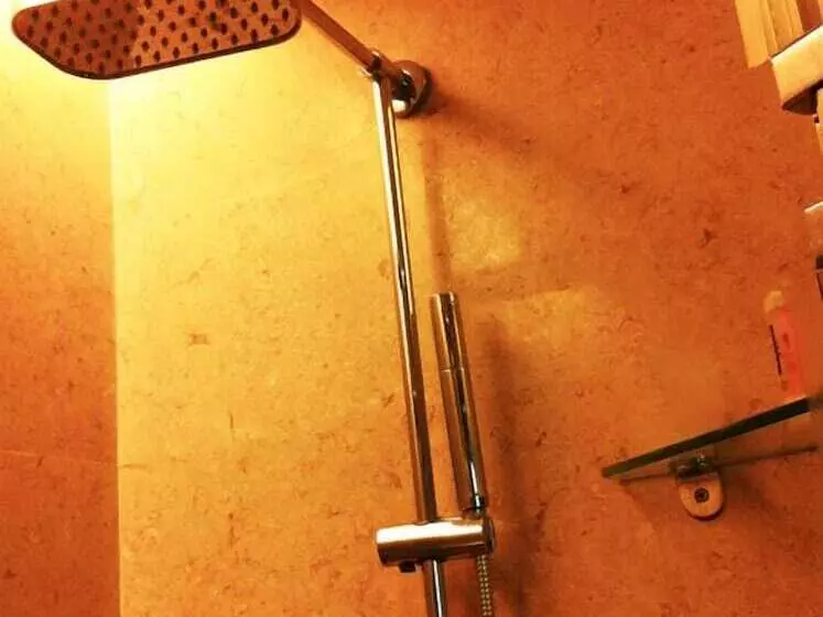 Fotos del hotel Howard Johnson Wyndham Leonora Plzaz Shanghai:  8