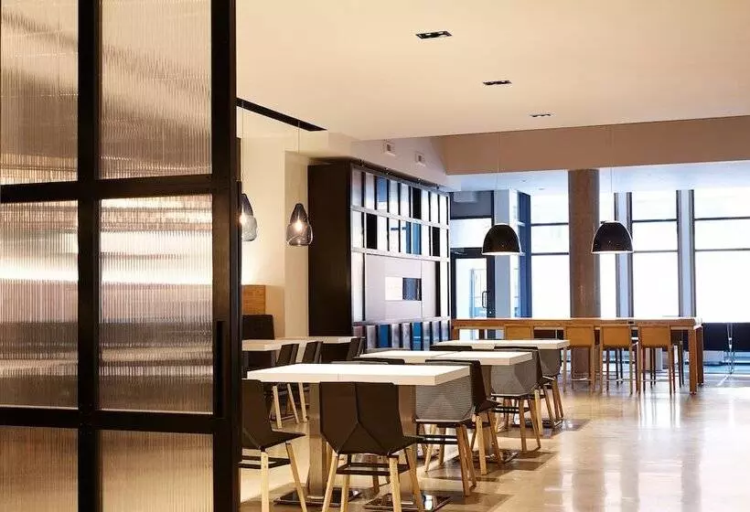 Fotos del hotel Le Dauphin Montréal Centre-ville:  3