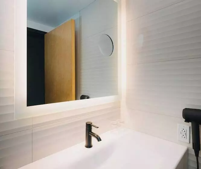 Fotos del hotel Le Dauphin Montréal Centre-ville:  24