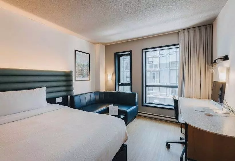 Fotos del hotel Le Dauphin Montréal Centre-ville:  2