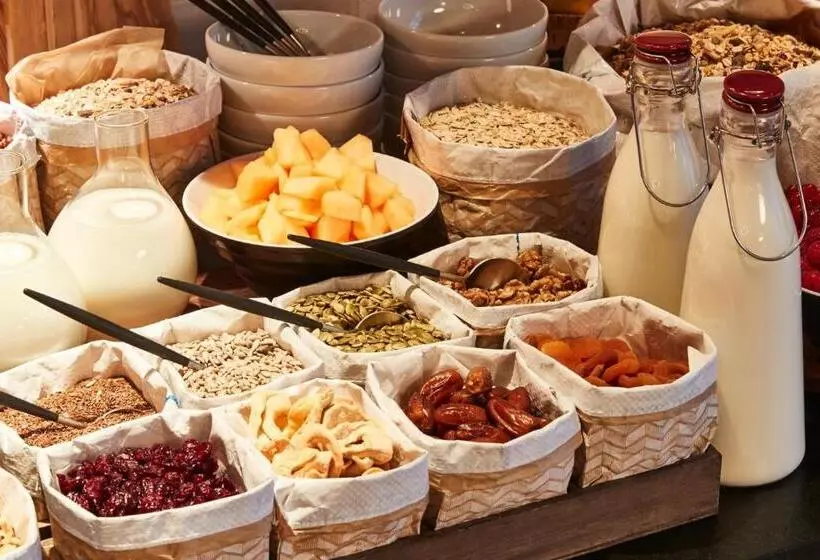 Fotos del hotel Steigenberger  De Saxe:  4