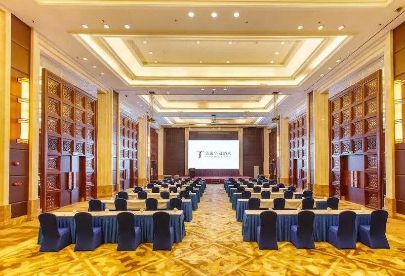 Fotos del hotel Grand Royal:  6