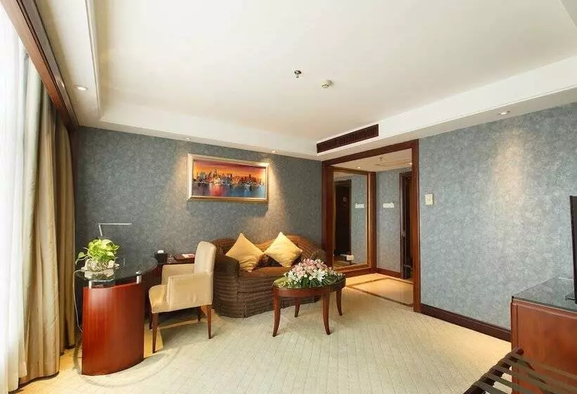 Fotos del hotel Grand Royal:  23