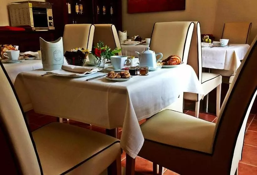 Fotos del hotel Monti Di Mola:  11