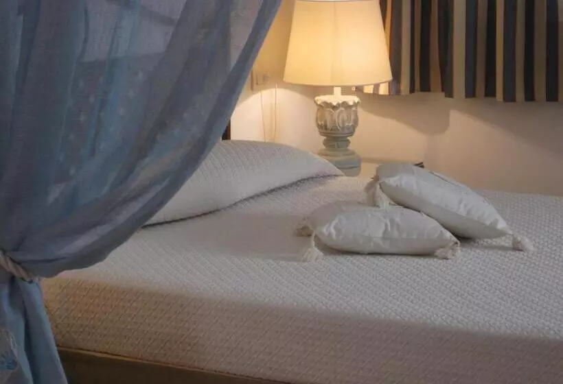 Fotos del hotel Monti Di Mola:  21