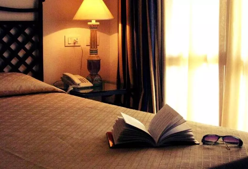 Fotos del hotel Monti Di Mola:  15