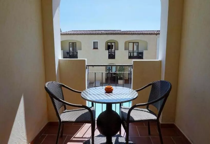 Fotos del hotel Monti Di Mola:  6