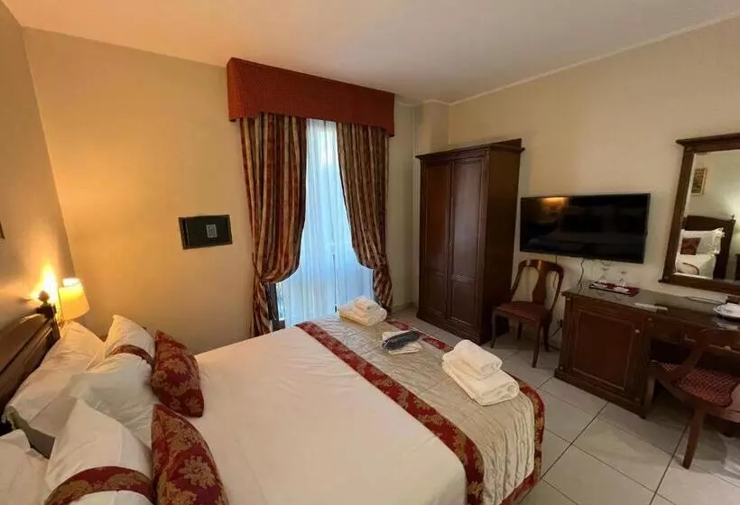 Fotos del hotel Villa Savoia:  13