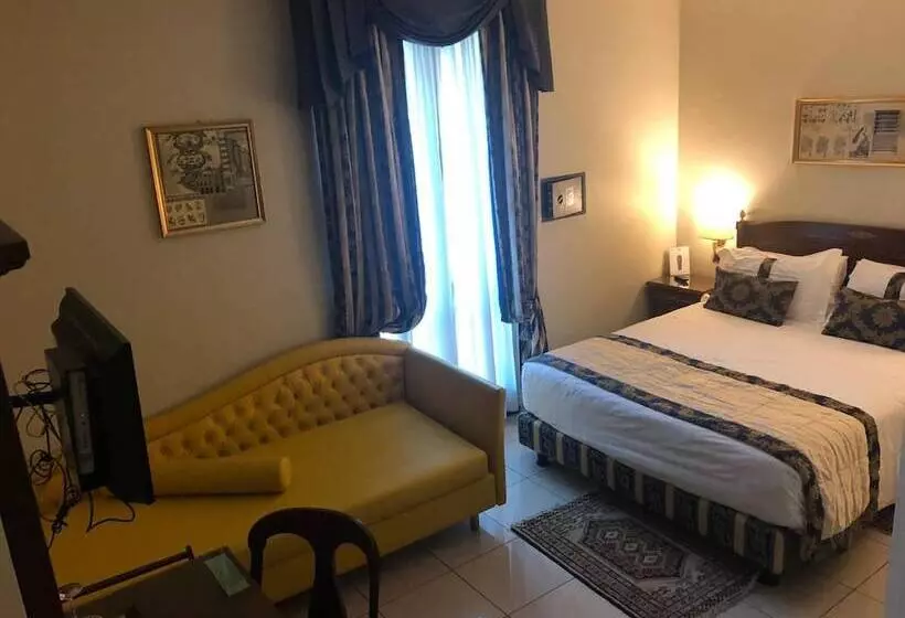Fotos del hotel Villa Savoia:  17