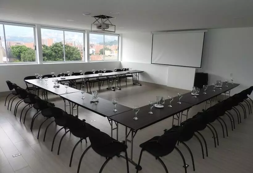 Fotos del hotel Mediterraneo:  4