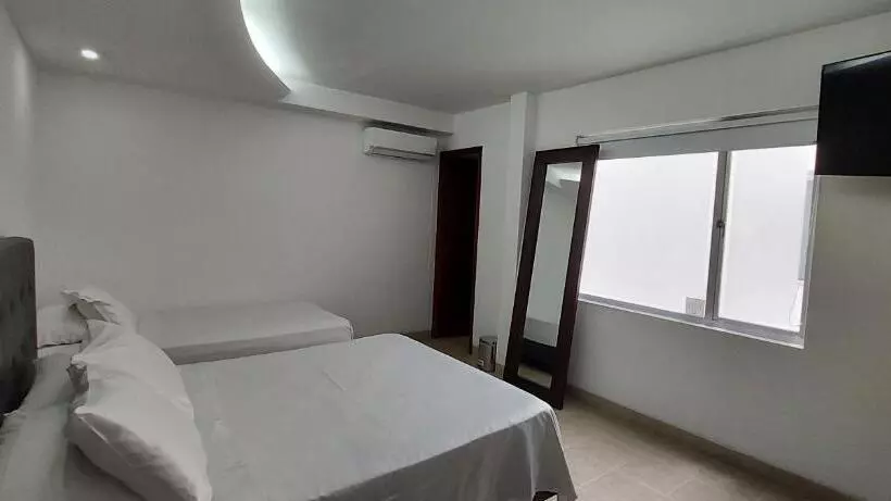 Fotos del hotel Mediterraneo:  25