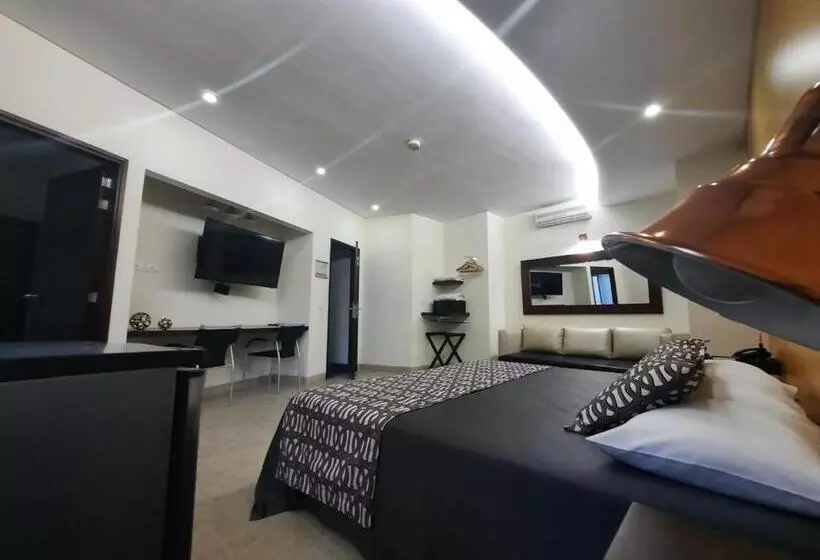 Fotos del hotel Mediterraneo:  6