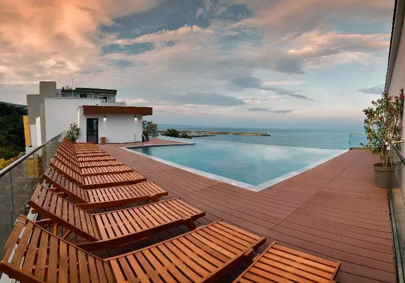 Fotos del hotel Grifid Encanto Beach Hotel - Wellness, Spa & Private Beach:  12