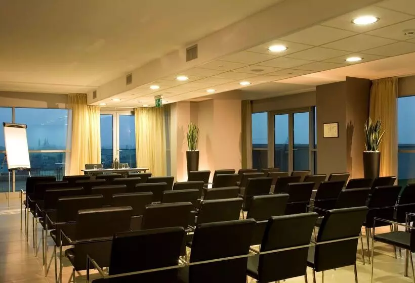 Fotos del hotel Nh Padova:  29