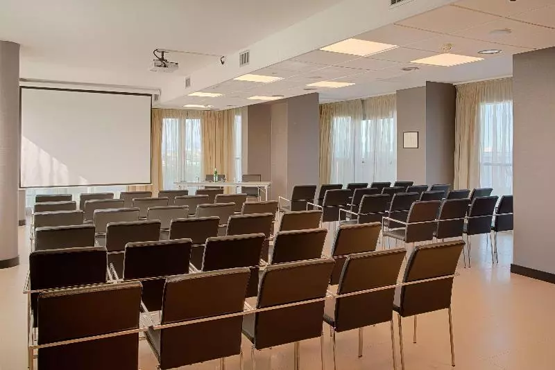 Fotos del hotel Nh Padova:  33