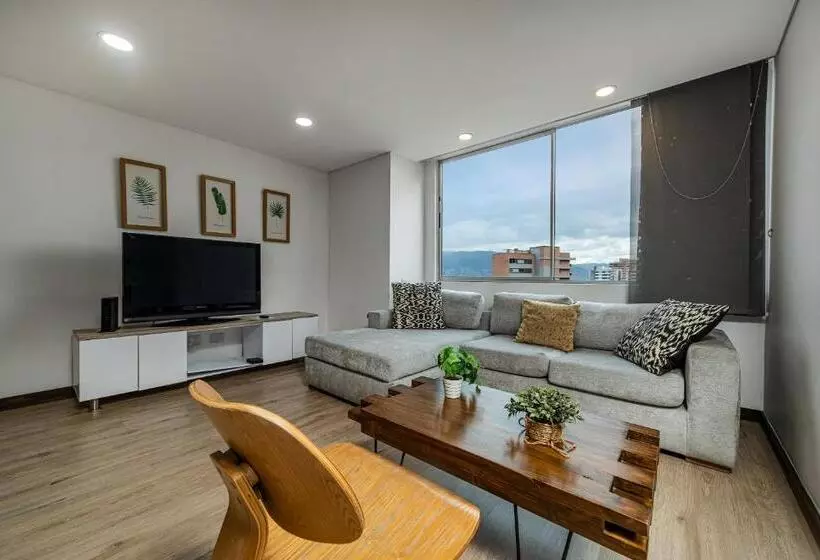 Poblado Alejandria Express