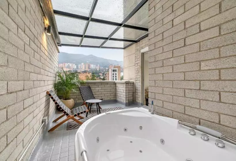 Fotos del hotel Poblado Alejandria Express:  11