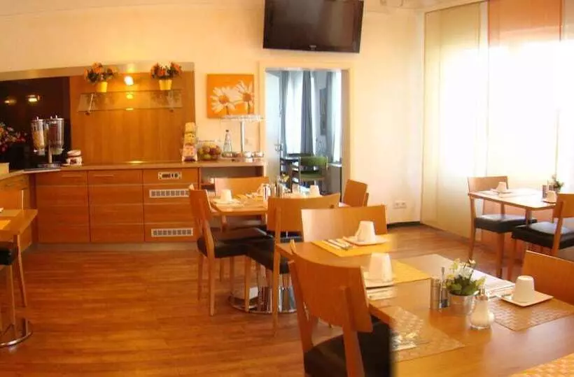 Fotos del hotel Senator Hotel Frankfurt:  8