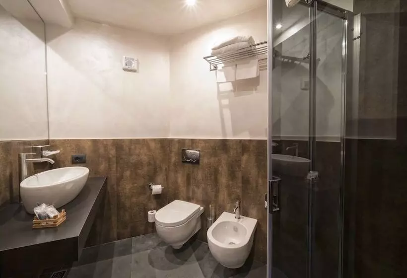 Fotos del hotel Solo Experience:  21