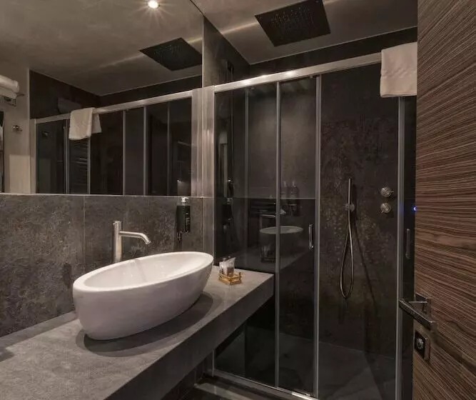 Fotos del hotel Solo Experience:  11