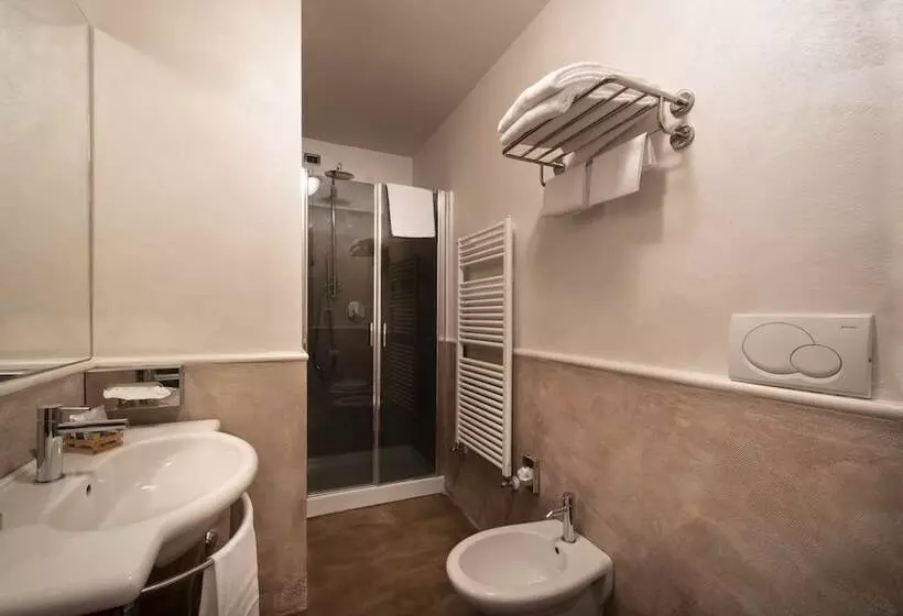 Fotos del hotel Solo Experience:  18