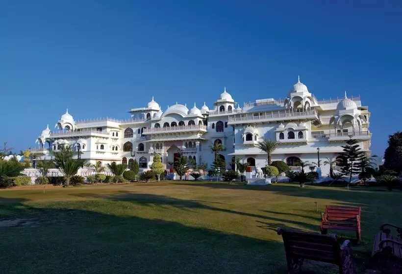 Shiv Vilas Resorts