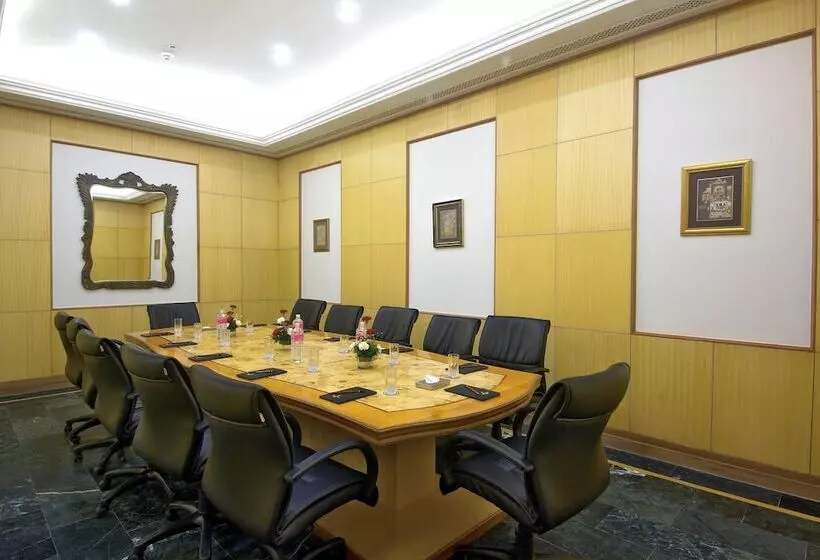 Fotos del hotel Shiv Vilas Resorts:  12