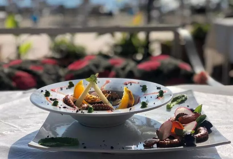 Fotos del hotel Benilva:  25