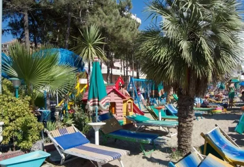 Fotos del hotel Benilva:  10