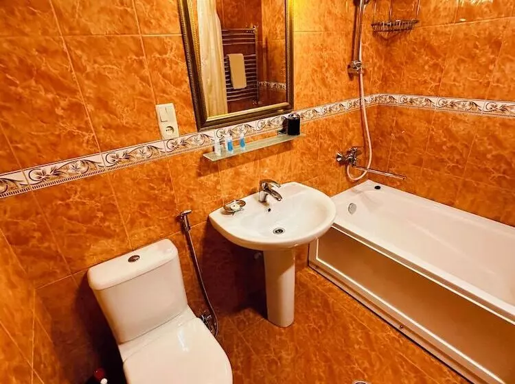 Fotos del hotel Boutique  British House:  15