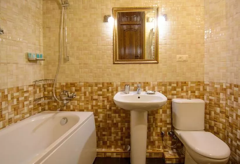 Fotos del hotel Boutique  British House:  13