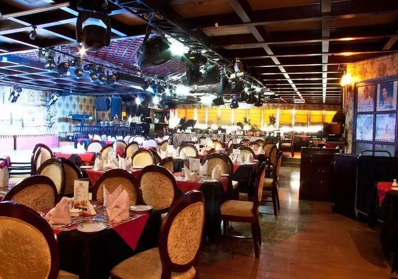 Fotos del hotel Regal Plaza:  6