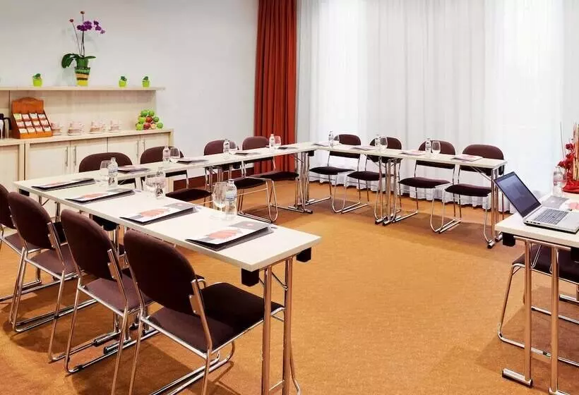 Fotos del hotel Ibis Gyor:  18