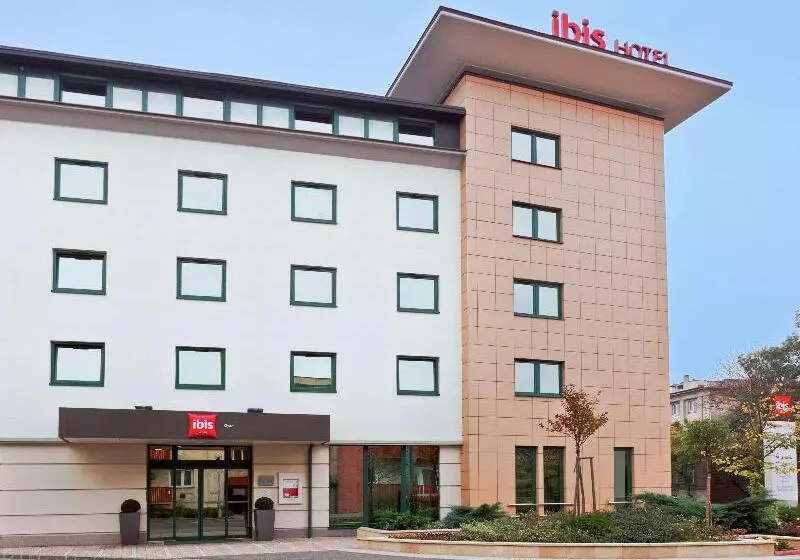 Ibis Gyor