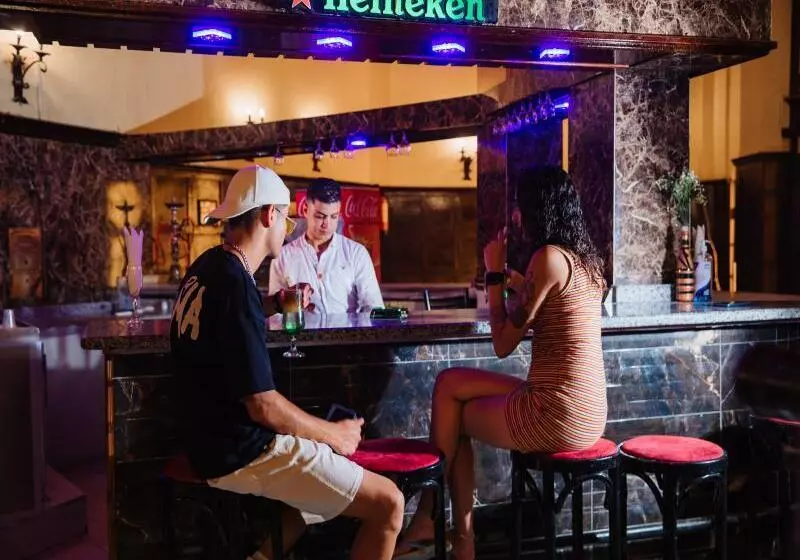 Fotos del hotel Empire:  11