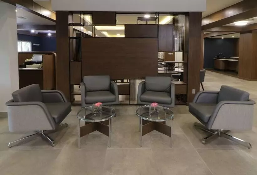 Courtyard Monterrey Airport