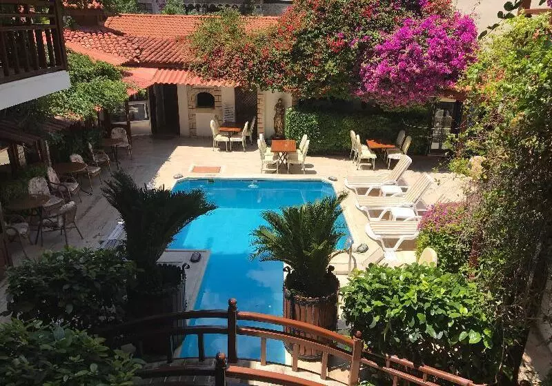 Fotos del hotel Karyatit Kaleici:  10