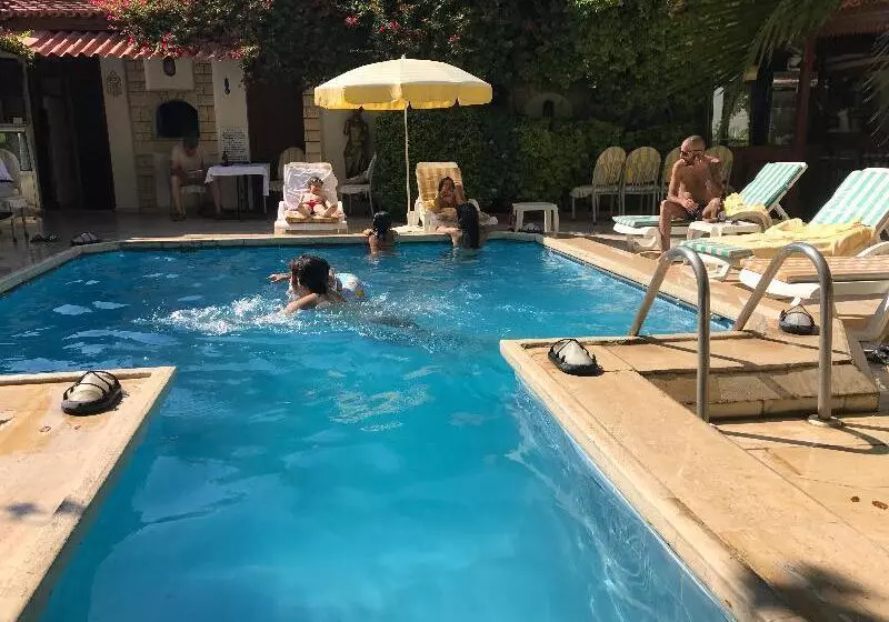 Fotos del hotel Karyatit Kaleici:  13