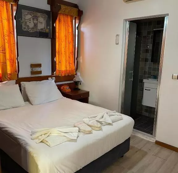 Fotos del hotel Karyatit Kaleici:  23