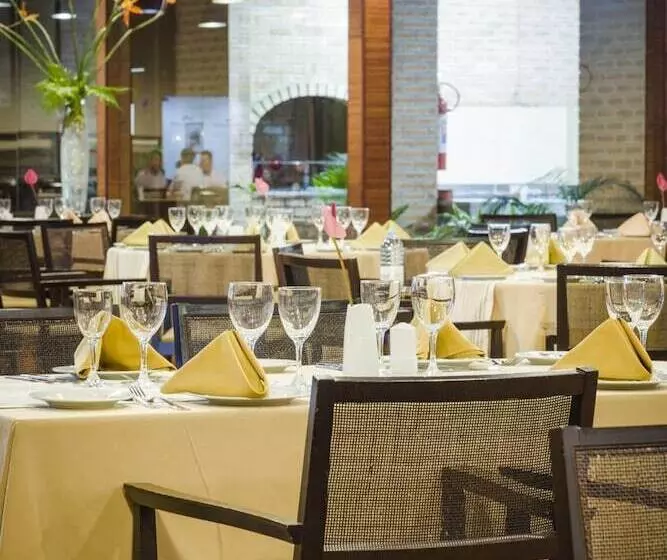 Fotos del hotel Montebelo Indy Maputo Congress:  27