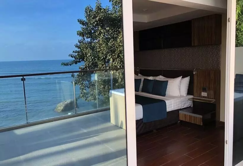 Fotos del hotel Royal Beach Boutique Resort & Spa:  25