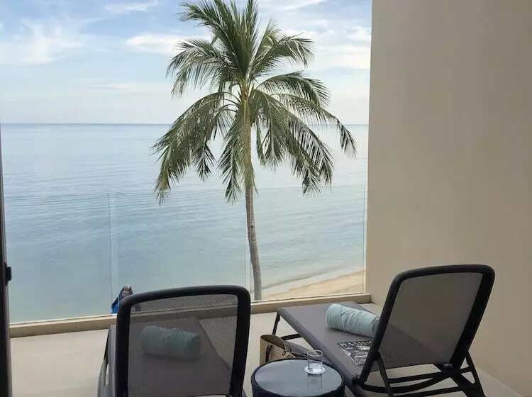 Fotos del hotel Royal Beach Boutique Resort & Spa:  20